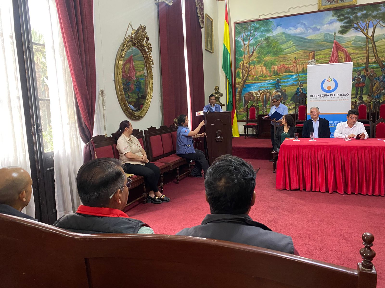 TARIJA ENTREGA LEY MUNICIPAL PROMOVIDA POR LA DEFENSORÍA DEL PUEBLO PARA PROTEGER A NIÑAS, NIÑOS Y ADOLESCENTES VÍCTIMAS DE FEMINICIDIO
