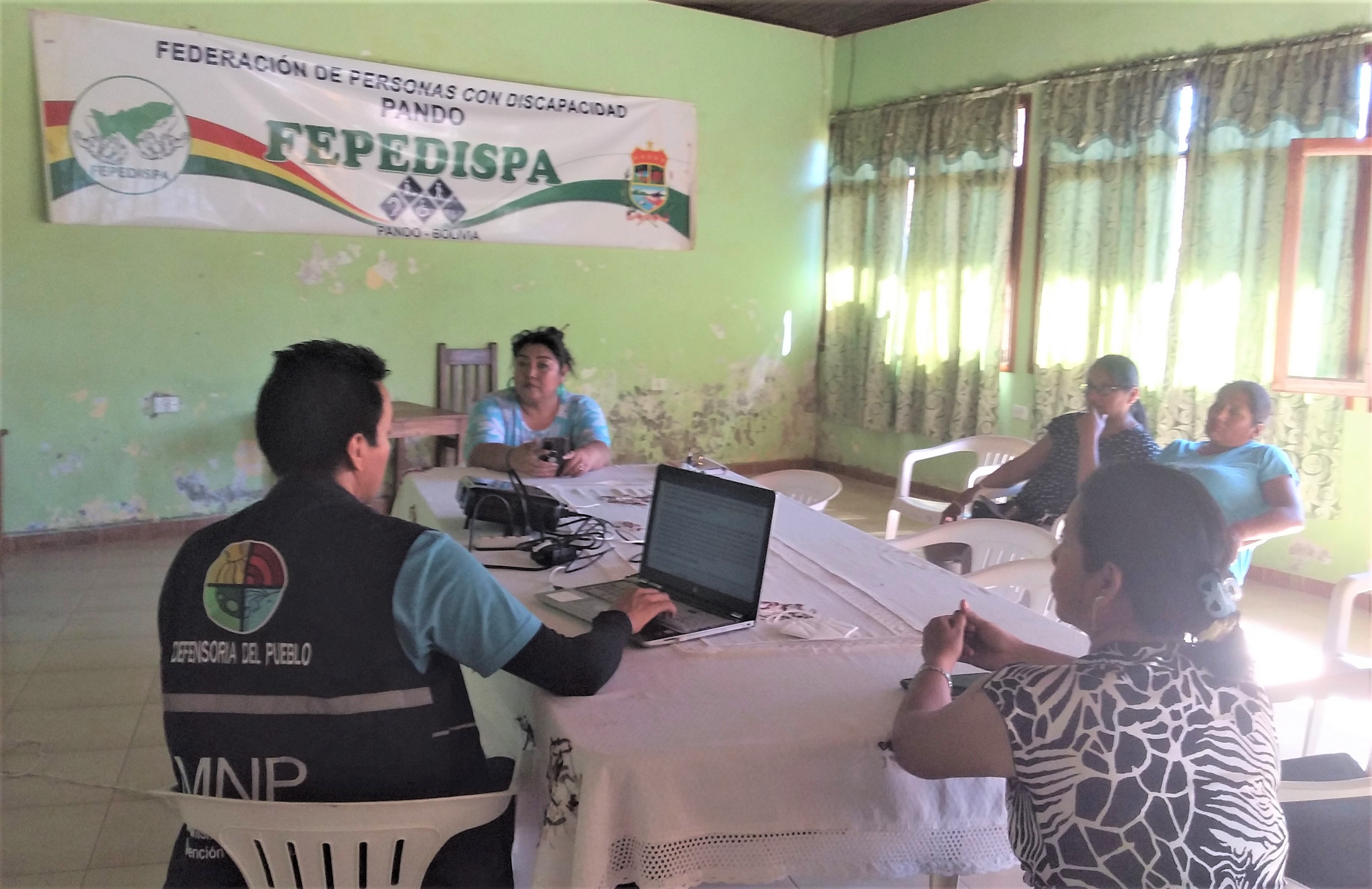 DEFENSORÍA DEL PUEBLO DE PANDO APOYA EN EL TRABAJO DE ELABORACIÓN DEL PROYECTO DE LEY DEPARTAMENTAL DE LAS PERSONAS CON DISCAPACIDAD DE PANDO