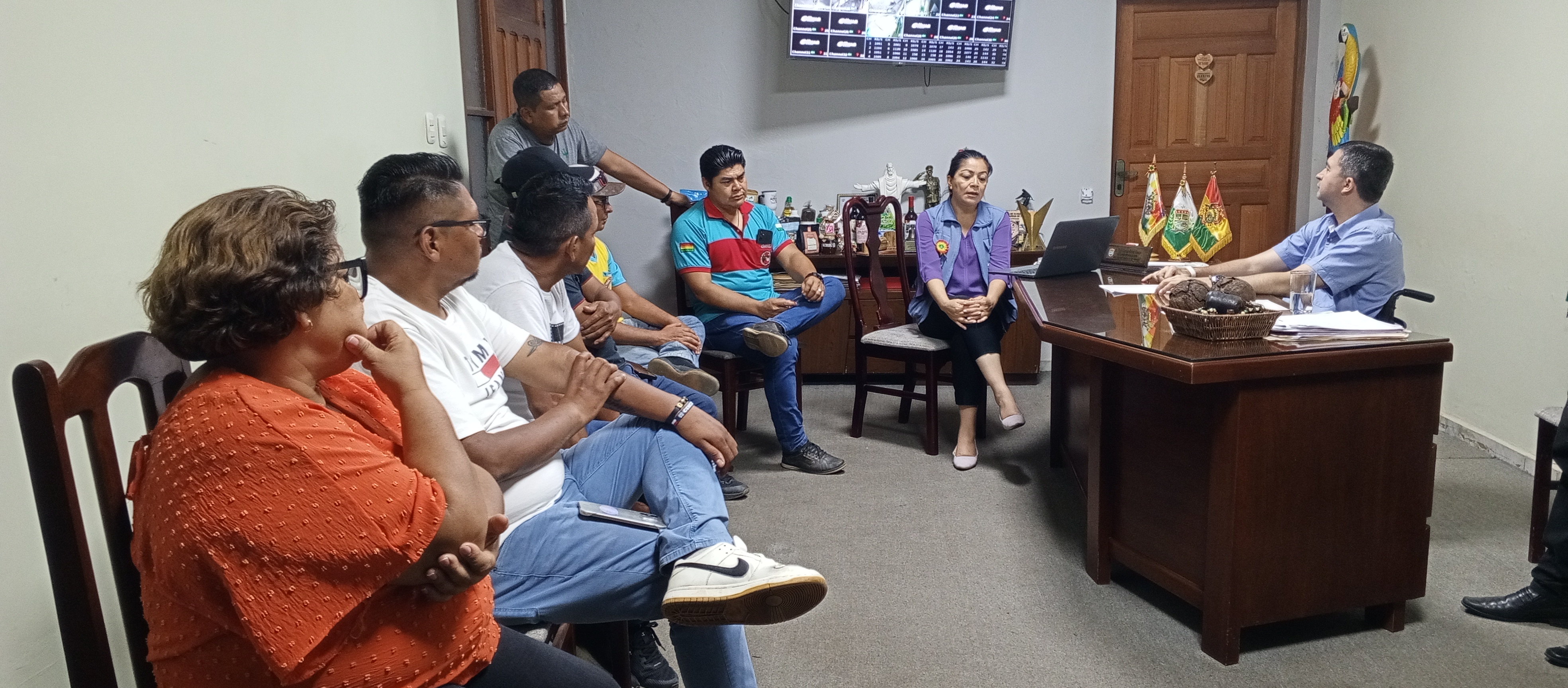 EN PANDO, DEFENSORÍA DEL PUEBLO PROMUEVE DIÁLOGO Y CONTRIBUYE A LA CONCERTACIÓN DE ACUERDOS PARA EL PAGO DEL BONO RIESGO DEL SECTOR SALUD