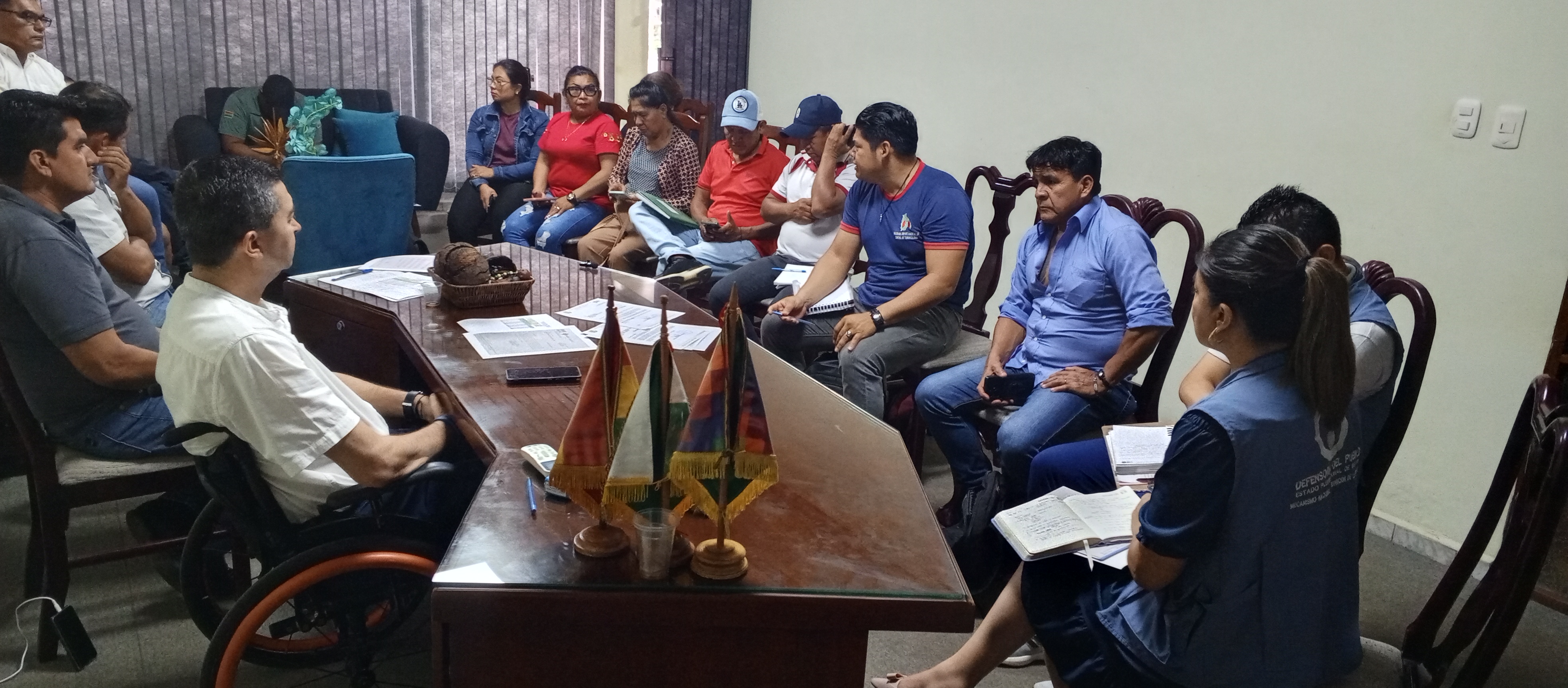 EN PANDO, DEFENSORÍA DEL PUEBLO PROPICIA REUNIÓN ENTRE LA GOBERNACIÓN Y EL SECTOR SALUD POR EL PAGO PENDIENTE DEL BONO DE RIESGO