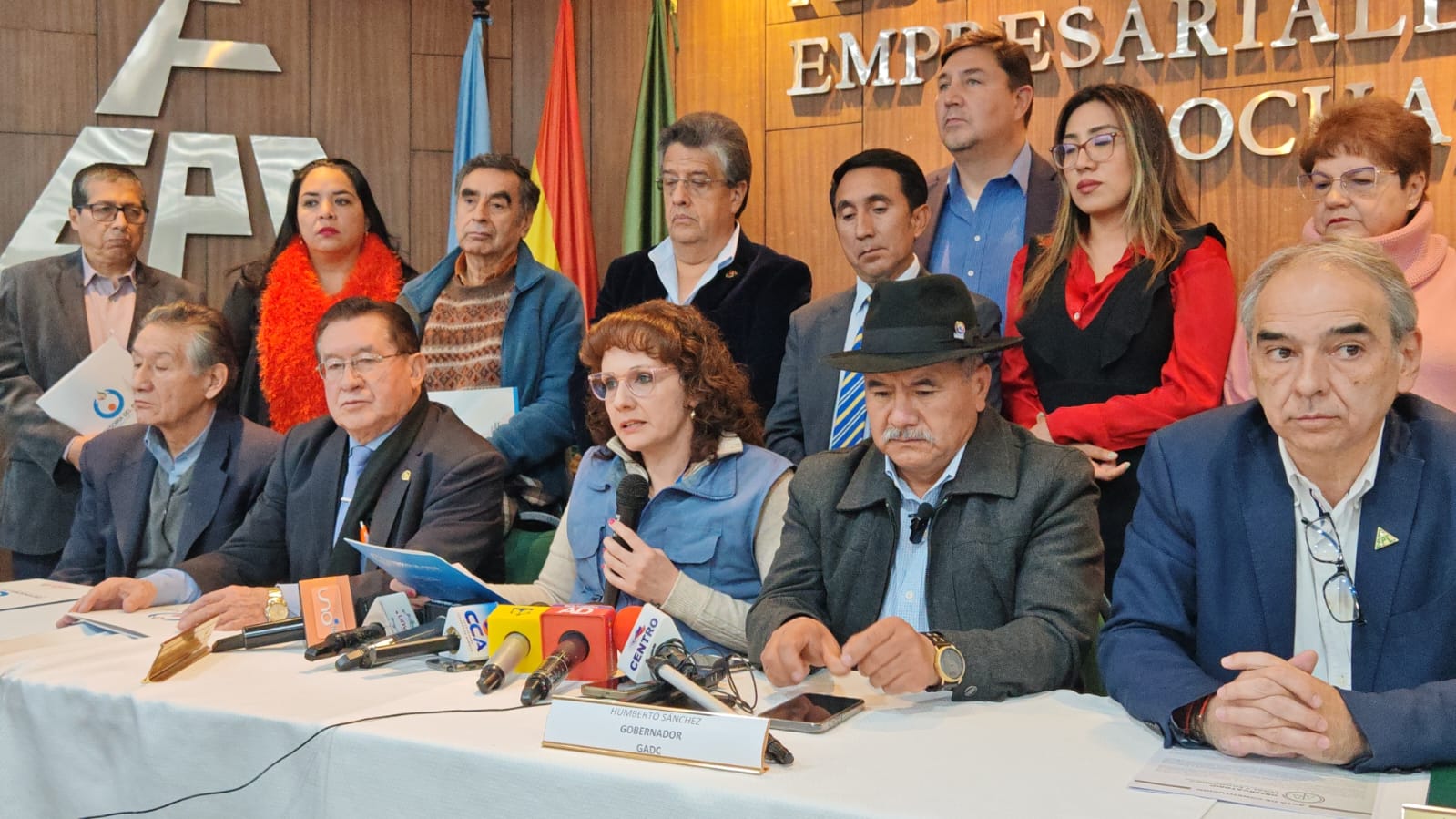 DEFENSORÍA DEL PUEBLO IMPULSA “OBSERVATORIO LEGAL Y ECONÓMICO DE SEGURIDAD INSTITUCIONAL” EN DIÁLOGO INTERINSTITUCIONAL.