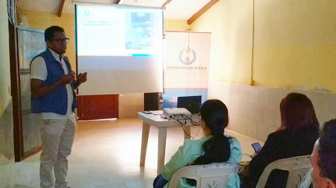 LA DEFENSORÍA DEL PUEBLO EN BENI PRESENTO EL INFORME DEFENSORIAL “BEATRIZ” CON PROFESIONALES DE SALUD