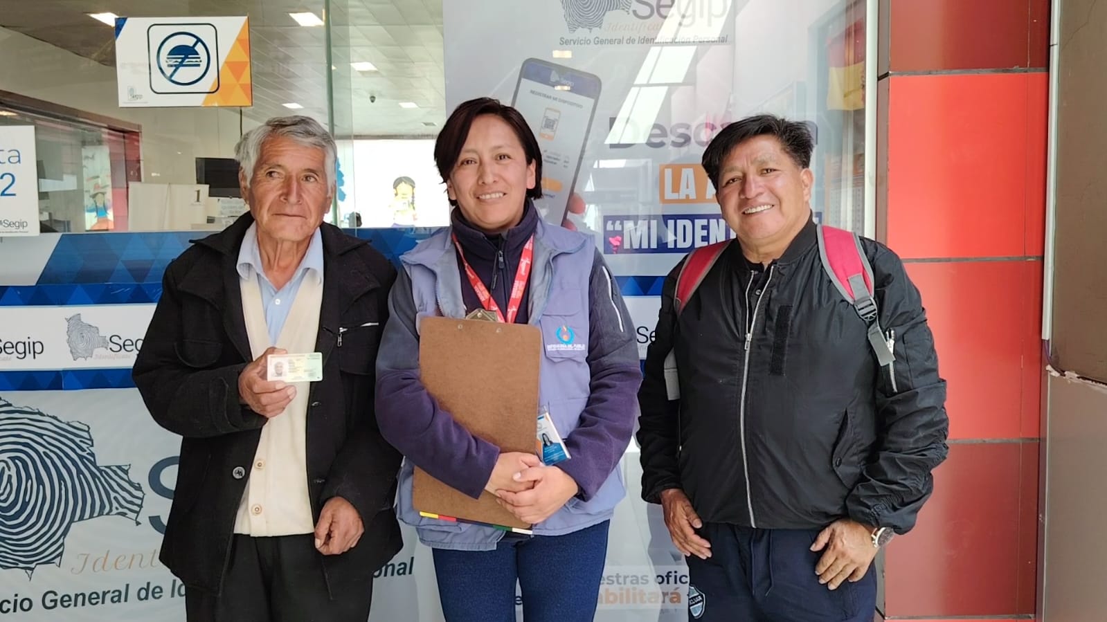 GESTIÓN DEFENSORIAL PERMITE QUE PERSONA ADULTA MAYOR RESTITUYA SU DERECHO A LA IDENTIDAD TRAS 71 AÑOS DE PERMANECER INDOCUMENTADO