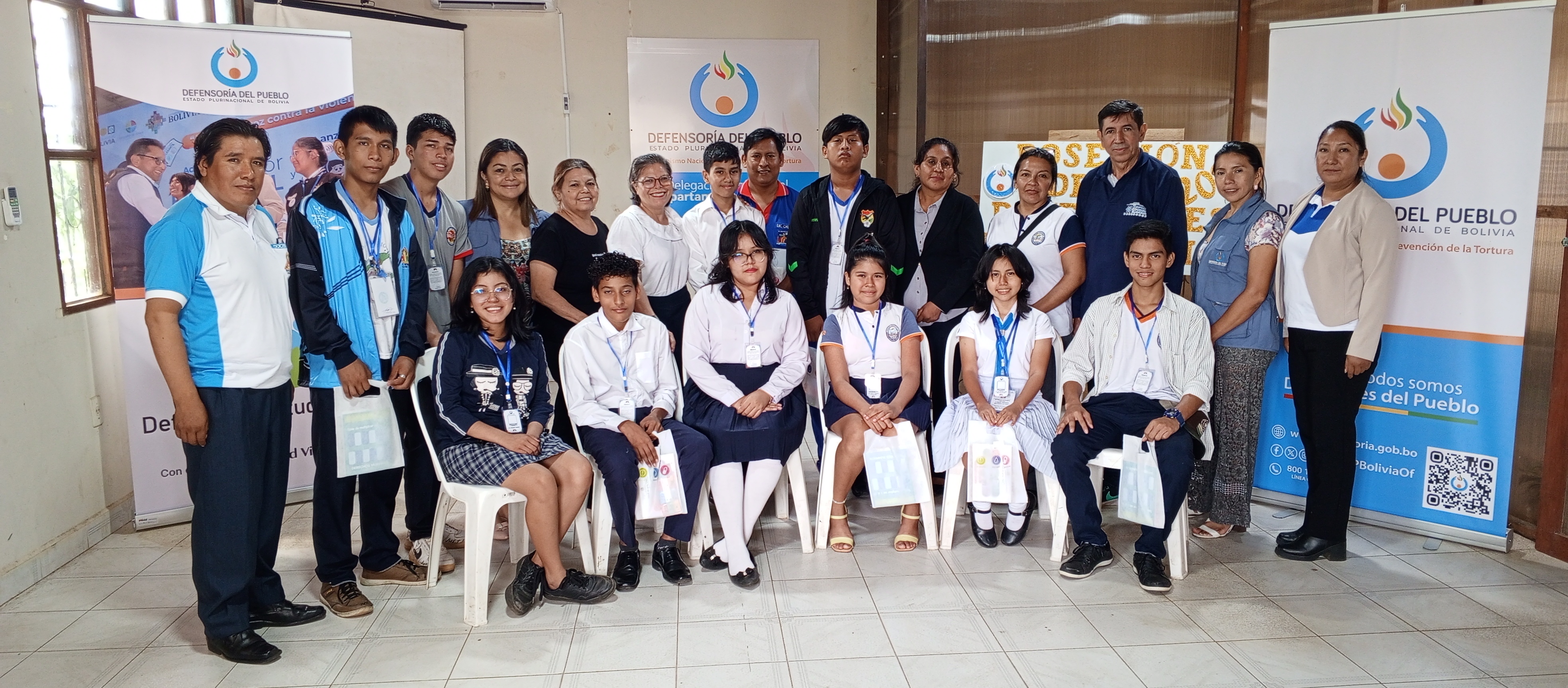 DEFENSORÍA DEL PUEBLO ACREDITA A ESTUDIANTES DE NIVEL SECUNDARIO DEL DISTRITO COBIJA, COMO DEFENSORES Y DEFENSORAS ESTUDIANTILES 2025-2026