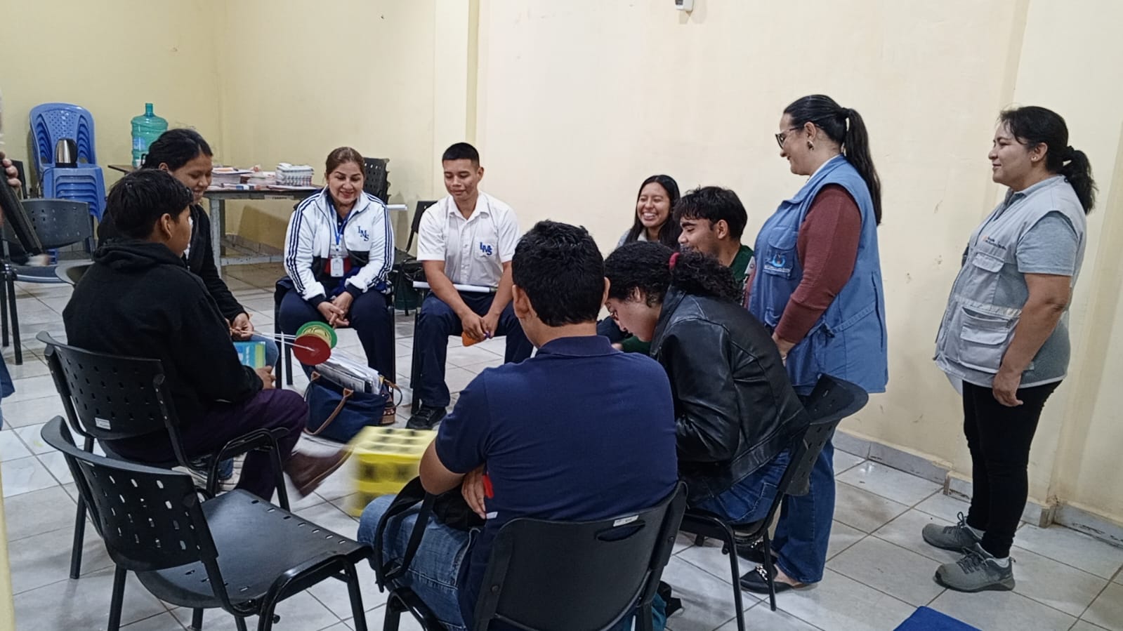 DEFENSORÍA DEL PUEBLO PROMUEVE ENCUENTROS INTERGENERACIONALES DE DEFENSORAS Y DEFENSORES ESTUDIANTILES EN EL BENI