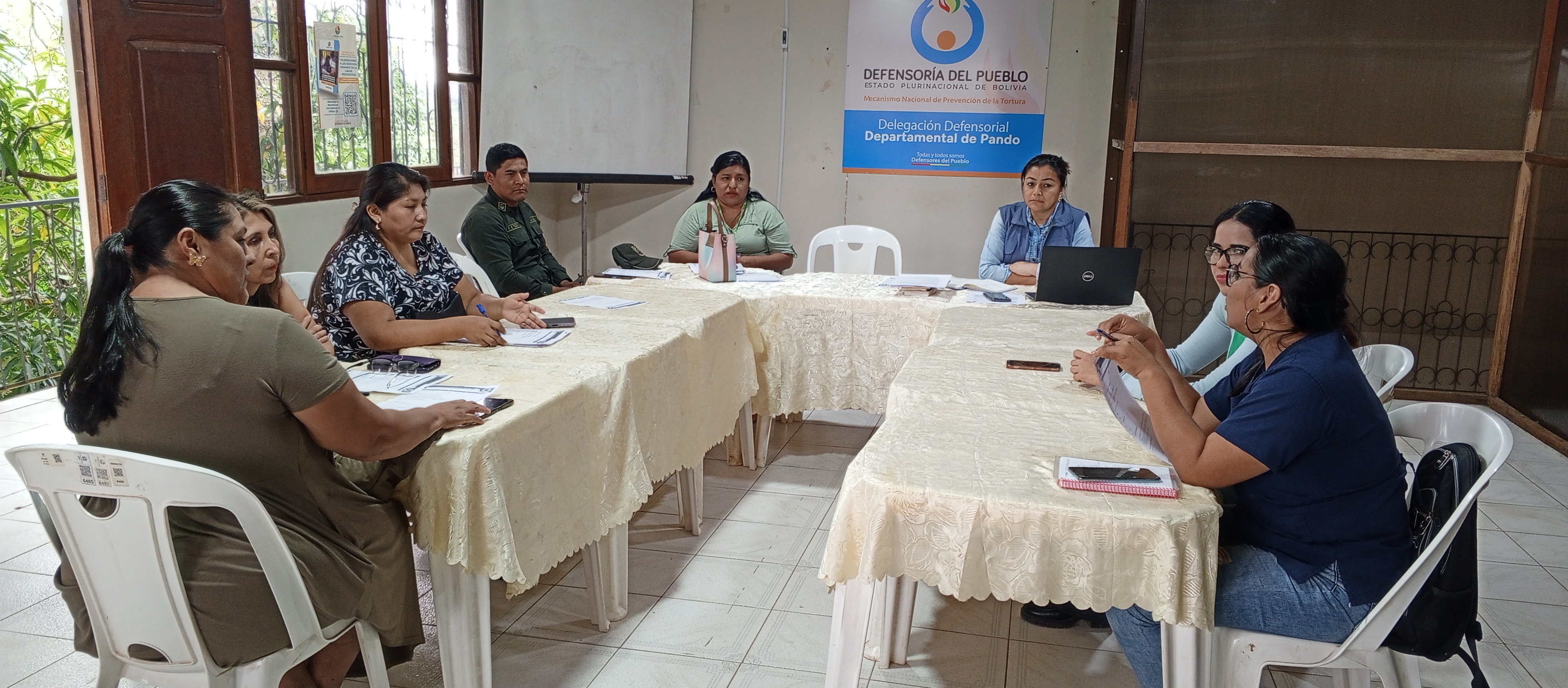 DEFENSORÍA DEL PUEBLO IMPULSA LA PUESTA EN MARCHA DEL GABINETE PSICOSOCIAL DE LA UNIVERSIDAD AMAZÓNICA DE PANDO PARA ATENDER CASOS DE VIOLENCIA EN RAZÓN DE GÉNERO