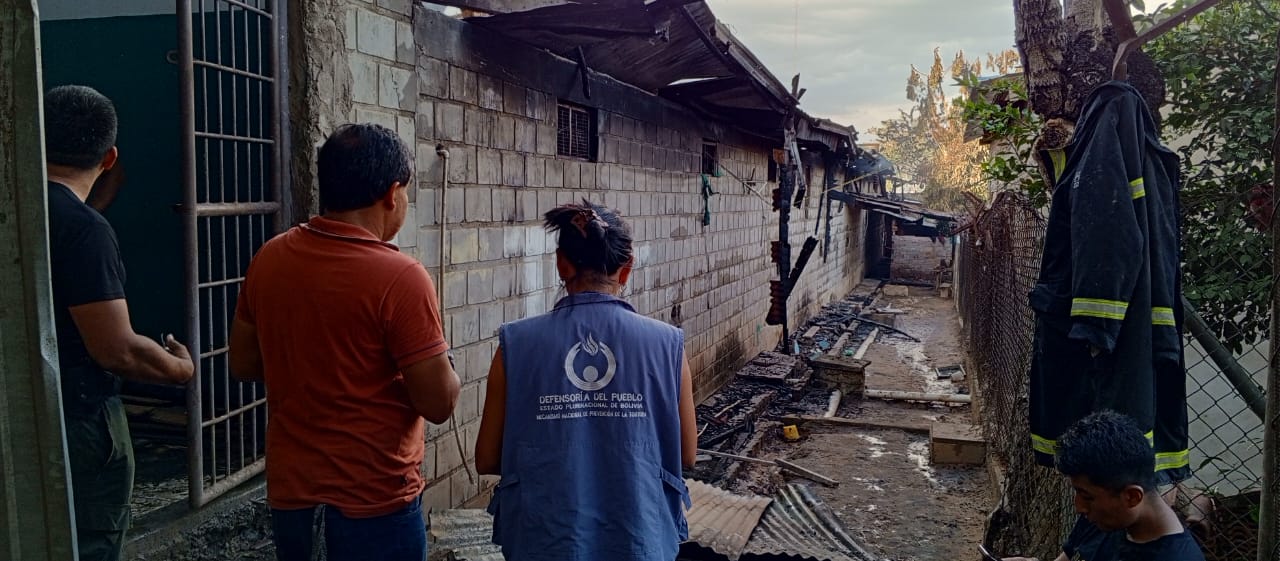 INCENDIO EN EL PENAL DE VILLA BUSCH: DEFENSORÍA DEL PUEBLO VERIFICA ESTADO DE SALUD DE AFECTADO Y COORDINA APOYO
