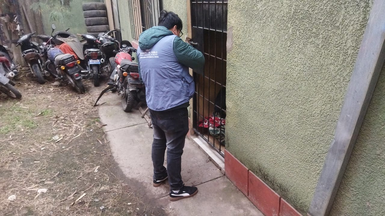 DEFENSORÍA DEL PUEBLO MONITOREA CASO DE MUJER EXTRANJERA ACUSADA DE ROBO Y AGREDIDA EN BERMEJO