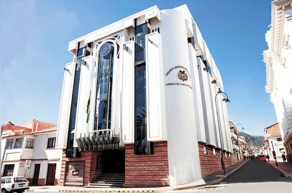 CASO RICHARD MAMANI: DEFENSORÍA DEL PUEBLO SOLICITA INFORME ESCRITO AL CONSEJO DE LA MAGISTRATURA