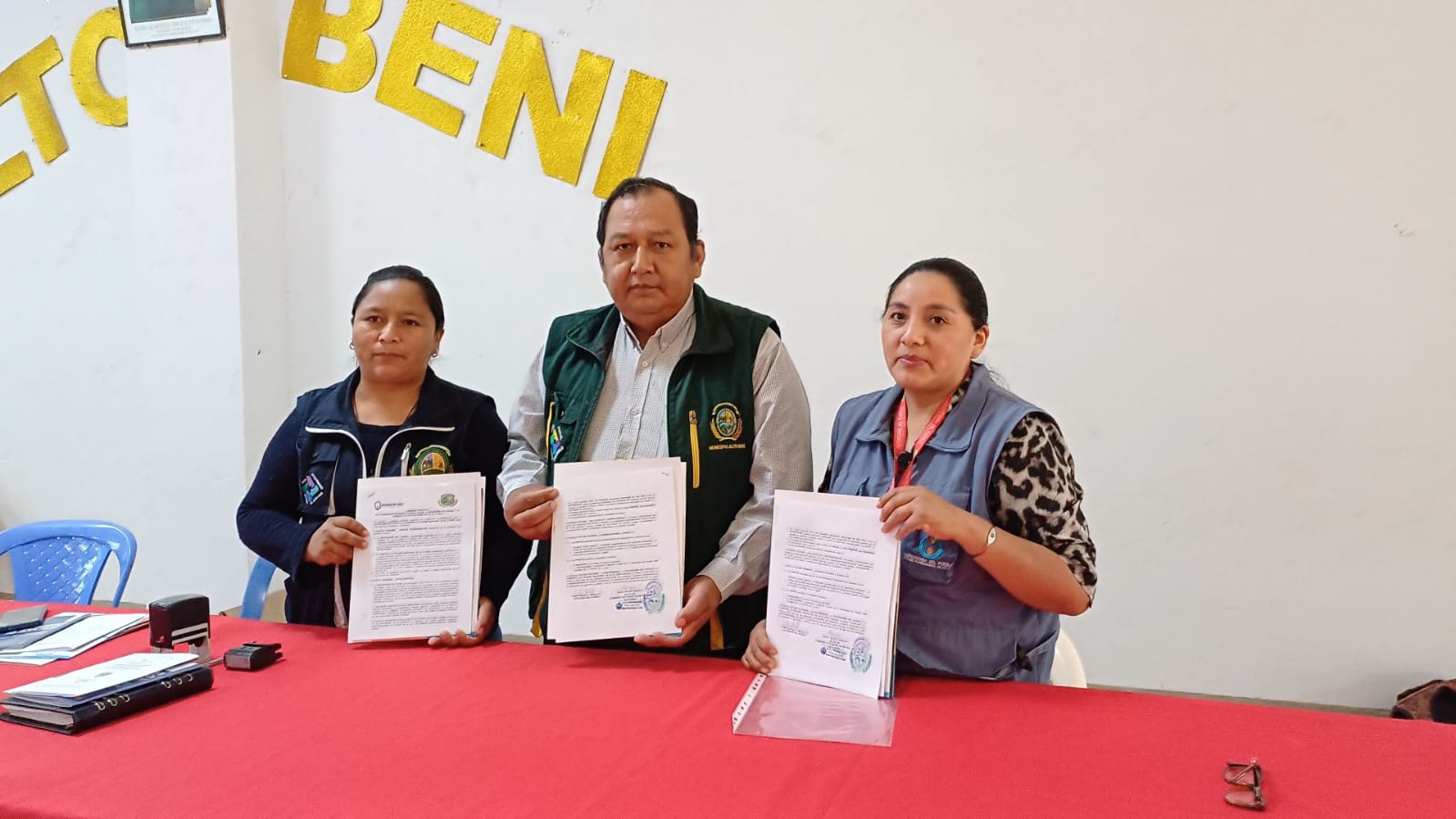 DEFENSORÍA DEL PUEBLO SUSCRIBE CONVENIO DE COOPERACIÓN INTERINSTITUCIONAL CON EL GOBIERNO AUTÓNOMO MUNICIPAL DE ALTO BENI