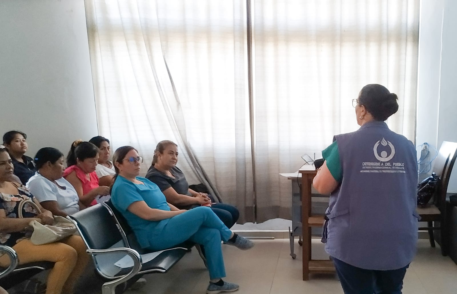 DEFENSORÍA DEL PUEBLO CAPACITA A PROFESIONALES EN SALUD SOBRE DERECHOS HUMANOS