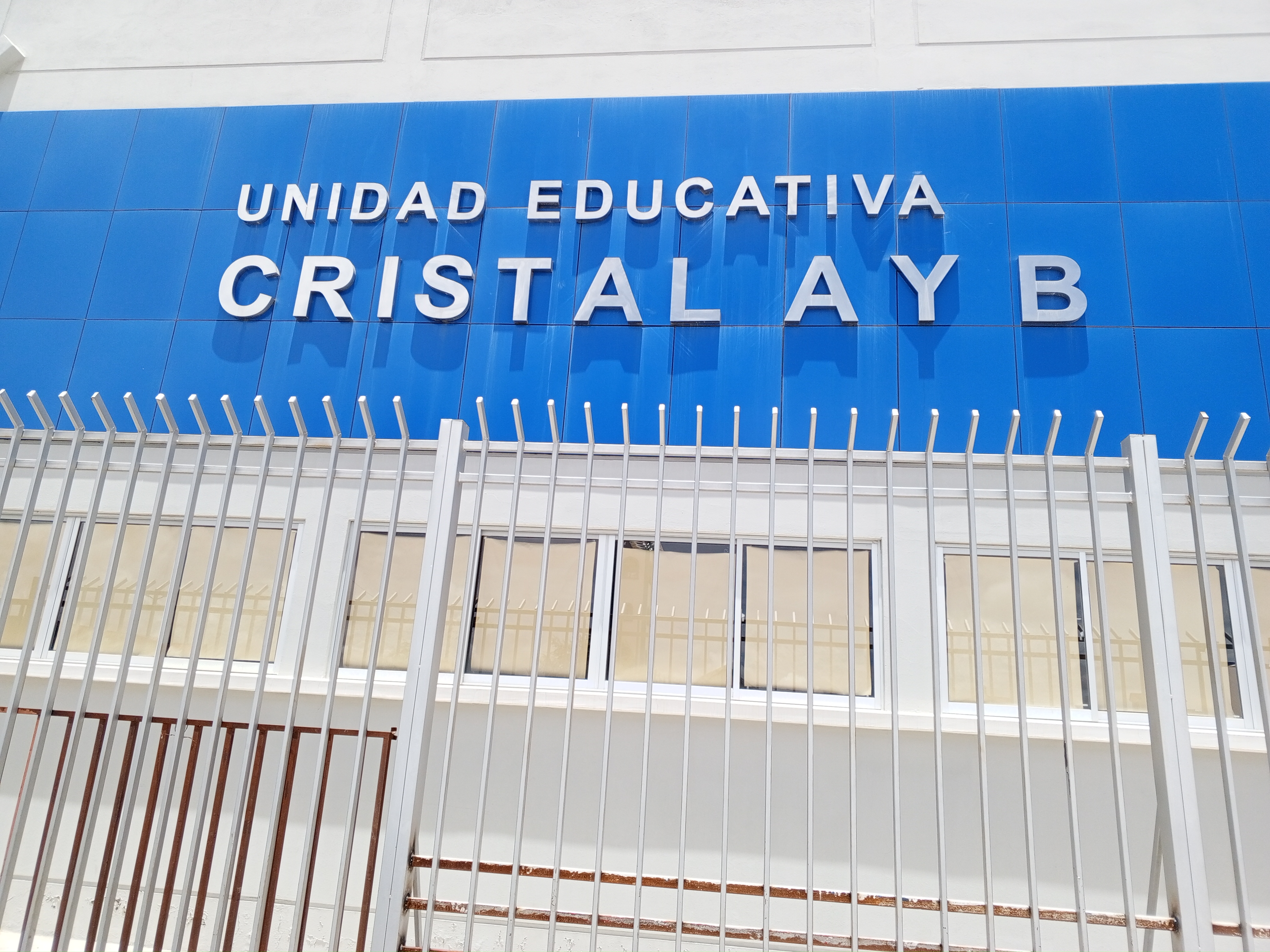 ACCIÓN DEFENSORIAL LOGRA ACUERDO PARA QUE LA ALCALDÍA DE EL ALTO REALICE TRABAJOS DE MANTENIMIENTO EN FAVOR DE ESTUDIANTES DE LA UNIDAD EDUCATIVA CRISTAL “A y B”