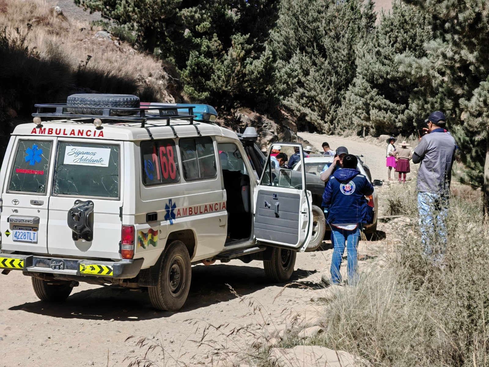 DEFENSORÍA DEL PUEBLO: COMUNARIOS DE CALUYO CHICO IMPIDEN LLEGADA DE AYUDA HUMANITARIA A VARADOS EN COLOMI.