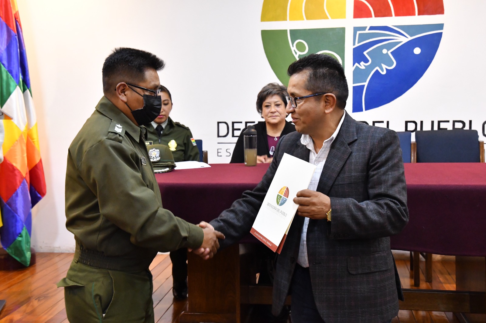 DEFENSORÍA DEL PUEBLO CAPACITA A 3.900 POLICÍAS EN DD.HH. Y FORTALECE OFERTA ACADÉMICA EN PREVENCIÓN DE LA TORTURA EN EL PRIMER SEMESTRE 2025